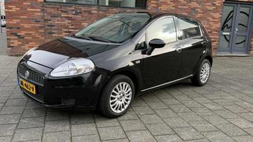 Fiat Punto 1.4 5DR 2009 Zwart AIRCO beschikbaar voor biedingen