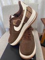 Nieuw nike Air Force 1 ‘07 “cacao” sneakers maat 36,5, Nieuw, Ophalen of Verzenden, Nike air, Bruin