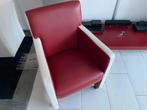 5 fauteuils - stoelen rood wit , echt leer, Ophalen, Zo goed als nieuw, Leer, 50 tot 75 cm