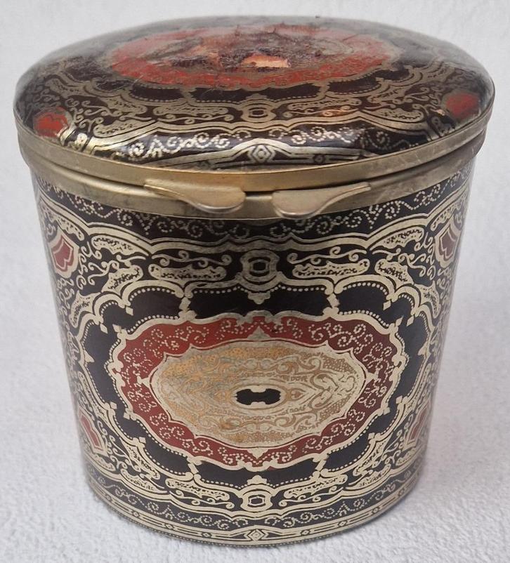 Exclusief Sigaretten doosje-busje Kalfsleder met goud opdruk, Verzamelen, Blikken, Gebruikt, Overige, Ophalen of Verzenden