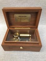 Reuge Zwitserse vintage muziekdoos - 36 Tonen - Zgan, Ophalen of Verzenden, Zo goed als nieuw