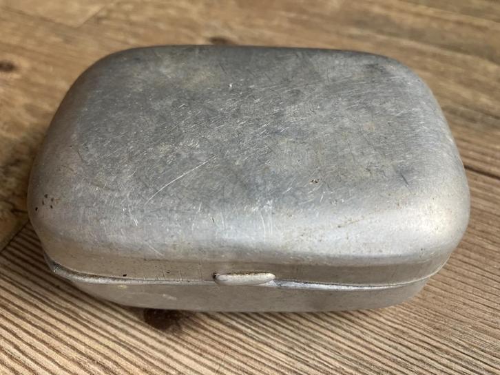 Brits; blikwerk blik voor zeepje, zeepdoosje, Verzamelen, Militaria | Tweede Wereldoorlog, Landmacht, Overige typen, Engeland