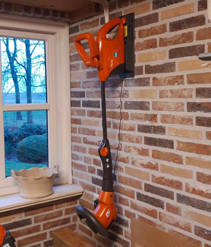 Flymo Grastrimmer met extra's., Tuin en Terras, Grastrimmers, Gebruikt, Elektrisch, Minder dan 10 cm, Ophalen of Verzenden