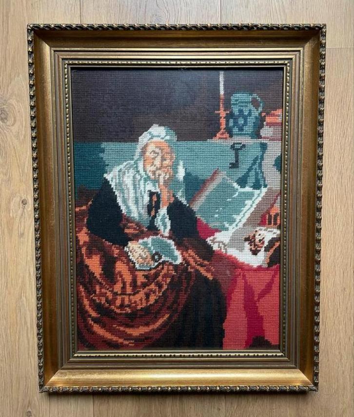 Grote goudkleurige lijst met borduurwerk, Antiek en Kunst, Kunst | Schilderijen | Klassiek, Ophalen of Verzenden