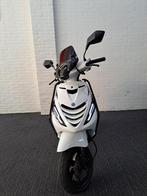 Piaggio Zip 4T Scooter Glans Wit FULL OPTION (BROM), Overige modellen, Maximaal 45 km/u, N.V.T., Zo goed als nieuw
