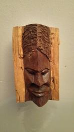 Bijzonder en uniek houten beeld uit 1 stuk hout gesneden., Ophalen of Verzenden