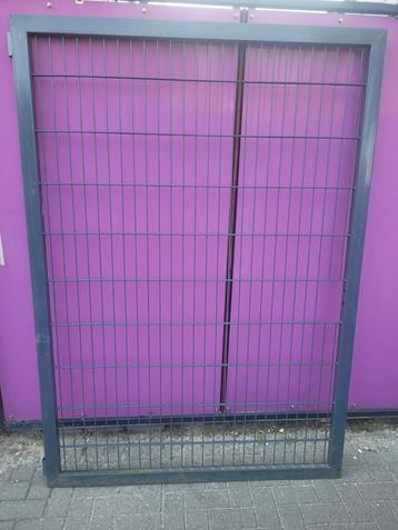 2 gebruikte dubbelstaafmat deuren 1420x2000 mm ral 7016 beschikbaar voor biedingen