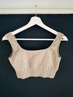 Beige korte, strakke sporttop / sport-BH maat M, Maat 38/40 (M), Beige, Ophalen of Verzenden, Zo goed als nieuw