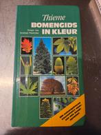 Thieme Bomengids in Kleur - Goede Staat, Ophalen of Verzenden, Gelezen, Bloemen, Planten en Bomen, Gregor Aas, Andreas Riedmiller