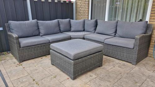 Comfortabel loungeset, Tuin en Terras, Tuinsets en Loungesets, Gebruikt, Loungeset, Wicker, 5 zitplaatsen, Bank, Hocker, Ophalen