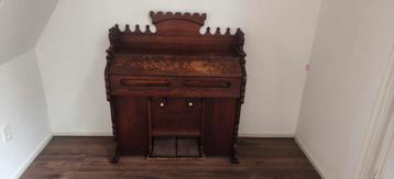 Estey Harmonium - Opknapper beschikbaar voor biedingen