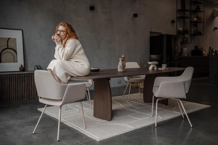 Tafel Dolmen Mobitec, ovaal of organisch ,nergens goedkoper., Huis en Inrichting, Tafels | Eettafels, Nieuw, 100 tot 150 cm, 200 cm of meer