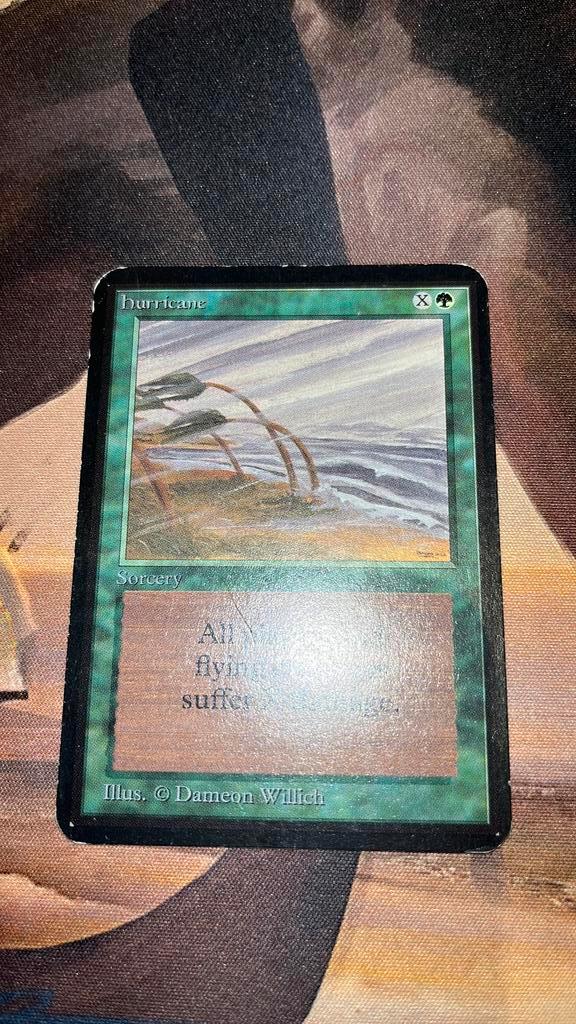 Hurricane Alpha, Hobby en Vrije tijd, Verzamelkaartspellen | Magic the Gathering, Zo goed als nieuw, Ophalen of Verzenden