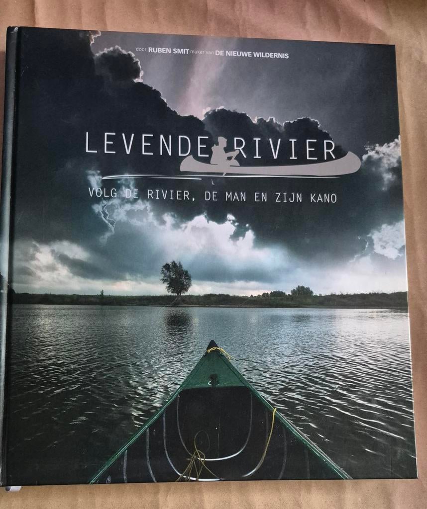 Ruben Smit - De levende rivier (koffietafelboek), Bloemen, Planten en Bomen, Zo goed als nieuw, Ruben Smit, Ophalen of Verzenden