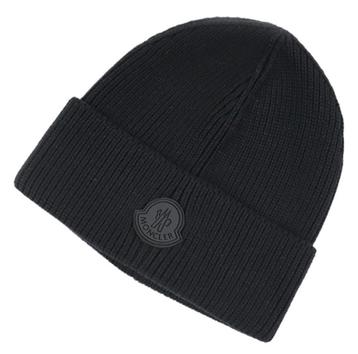 Moncler Muts beschikbaar voor biedingen