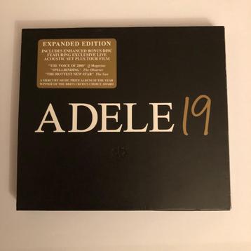 2CD ADELE: 19 DLX  Deluxe Expanded Edition beschikbaar voor biedingen