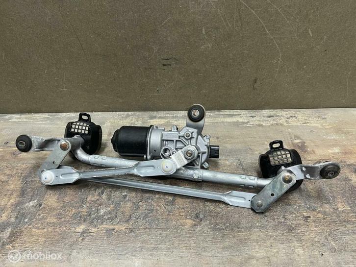 Ruitenwissermechaniek Mitsubishi Space Star  ('18->), Auto-onderdelen, Ruiten en Toebehoren, Mitsubishi, Gebruikt, Ophalen of Verzenden