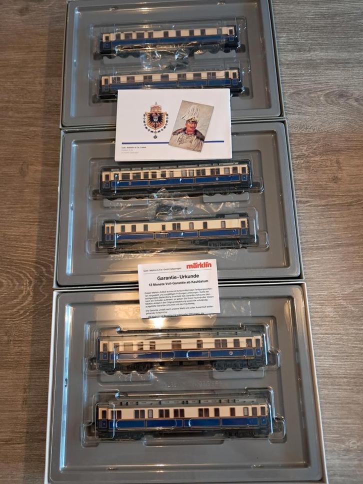 MARKLIN 2881 en  2681 DE HOFTREIN VAN KEIZER WILHELM 2, Hobby en Vrije tijd, Modeltreinen | H0, Zo goed als nieuw, Wagon, Wisselstroom