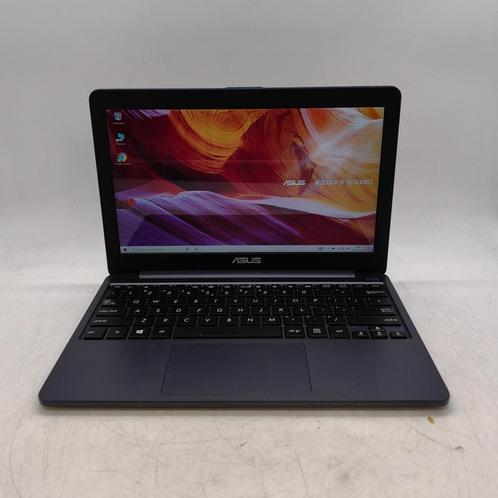 Asus X207N Intel Celeron 32GB SSD 2GB Windows 10, Computers en Software, Windows Laptops, Zo goed als nieuw