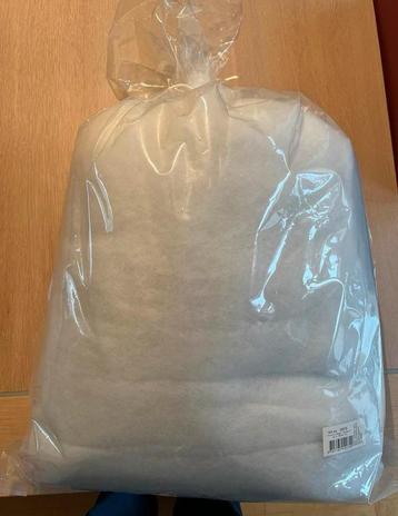 Polyester Vulling - 5m Rol, 160cm Breed beschikbaar voor biedingen