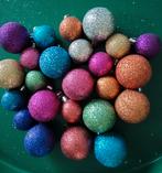 Middelgrote en kleine glitterballen NIEUW, Diversen, Kerst, Ophalen of Verzenden, Nieuw