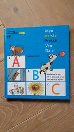 Marja Verburg - Myn earste Fryske Van Dale, Gelezen, Ophalen of Verzenden, Marja Verburg; L. Schlichting; Betty Sluyzer