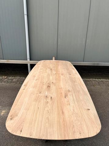 Deens ovaal eettafel 280x110x3 verjongd eiken rustiek beschikbaar voor biedingen