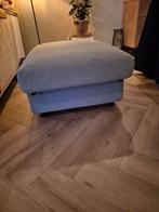 Hocker/poef ikea met opbergruimte, Huis en Inrichting, Banken | Voetenbanken en Poefen, Ophalen, Zo goed als nieuw, Vierkant, 75 tot 100 cm