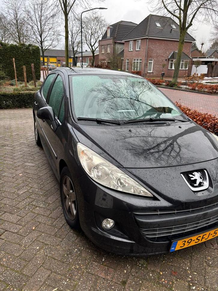 Peugeot 207 1.4 VTI 16V 5DRS 2011 Zwart, Auto's, Peugeot, Particulier, Benzine, B, Hatchback, Handgeschakeld, Origineel Nederlands