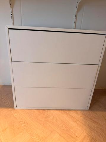 IKEA EKET ladekast wit - stevig! beschikbaar voor biedingen