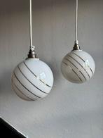 Vintage wit set 2 bollamp schoollamp opaline glazen hanglamp, Ophalen of Verzenden, Glas, Minder dan 50 cm