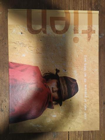 Reisboek - een reis om de wereld in 10 jaar  beschikbaar voor biedingen