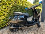 Vespa sprint full option, carbon en orgineel akrapovic 2022, Ophalen of Verzenden, Zo goed als nieuw