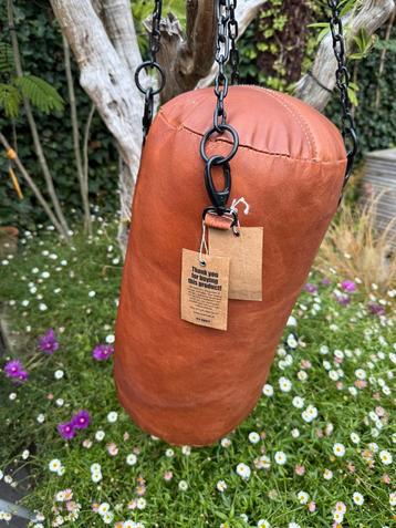 Vintage bokszak voor kinderen. beschikbaar voor biedingen