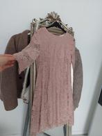 H&m lichtroze kanten jurk maat 38, Maat 38/40 (M), H&M, Roze, Zo goed als nieuw