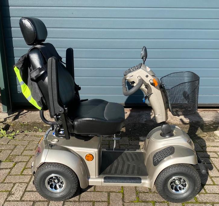 Scootmobiel Vermeiren Ceres 4 Deluxe, Diversen, Brommobielen en Scootmobielen, Nieuw, Vermeiren, Ophalen