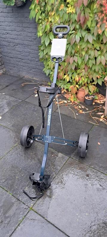 Zo goed als nieuwe PRO QUALITY golftrolley. beschikbaar voor biedingen