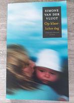Simone van der Vlugt - Op klaarlichte dag, Ophalen of Verzenden, Zo goed als nieuw, Simone van der Vlugt