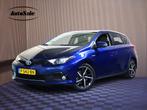 Toyota Auris 1.8 Hybrid Aspiration AVM CAMERA BT ALCANTARA C, Auto's, 136 pk, 4 cilinders, Blauw, Alcantara