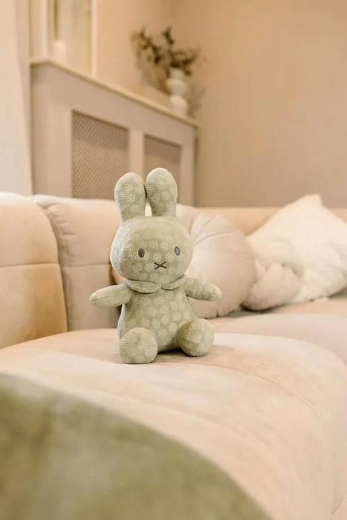 Nijntje knuffel , groen of roze. Per stuk prijs. Nieuw, Kinderen en Baby's, Speelgoed | Knuffels en Pluche, Nieuw, Konijn, Ophalen of Verzenden