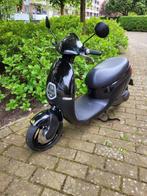 AGM ECO (electrische) scooter, Fietsen en Brommers, Maximaal 25 km/u, Overige modellen, 0 cc, Zo goed als nieuw