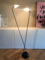 Vintage mid-century 2-armige vloerlamp | jaren 70, Ophalen, 100 tot 150 cm, Glas, Vintage mid century postmodern