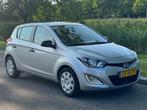 Hyundai i20 1.2 Business Edition | Airco | APK | 2de eig., Zwart, 4 cilinders, Origineel Nederlands, Handgeschakeld