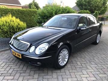 Mercedes E-klasse 200 K. Elegance Aut. (Youngtimer) beschikbaar voor biedingen