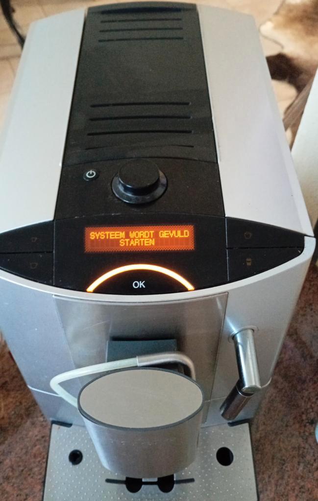 Miele CM5200 Koffiezetapparaat - Defect, Witgoed en Apparatuur, Koffiezetapparaten, Niet werkend, Koffiebonen, Koffiemachine, 4 tot 10 kopjes