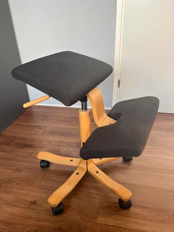Stokke Varier Wing kniestoel beschikbaar voor biedingen