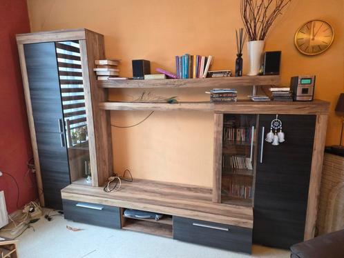 Grote TV-meubelwand met opbergruimte, Huis en Inrichting, Kasten | Televisiemeubels, Gebruikt, 200 cm of meer, 200 cm of meer