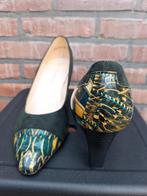 Peter Kaiser pumps maat 7 / 41, Kleding | Dames, Schoenen, Pumps, Ophalen of Verzenden, Zo goed als nieuw, Groen
