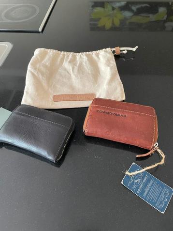 2 Leren portemonnees COWBOYBAG beschikbaar voor biedingen