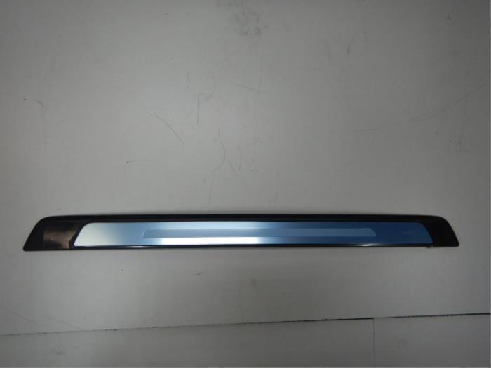 Audi A4 8W Instaplijst Dorpellijst Links, Ophalen of Verzenden, Nieuw